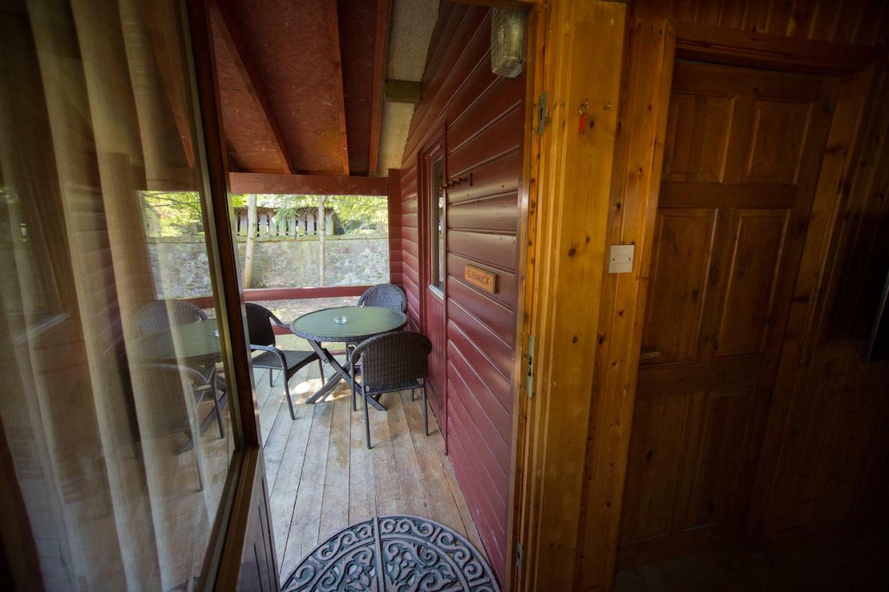 Invercauld Lodges บัลลาเทอร์ ภายนอก รูปภาพ